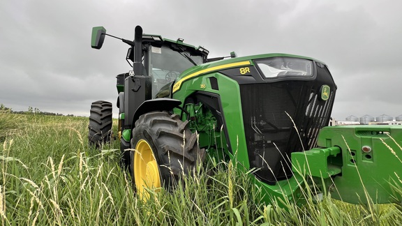 2024 John Deere 8R 250 Tractor