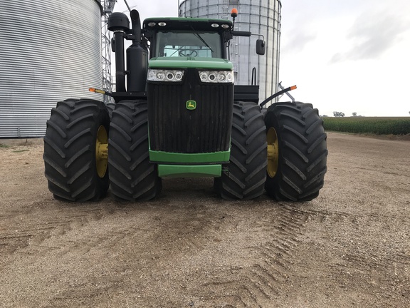 2012 John Deere 9560R Tractor 4WD