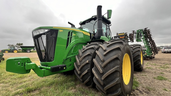 2024 John Deere 9R 590 Tractor 4WD