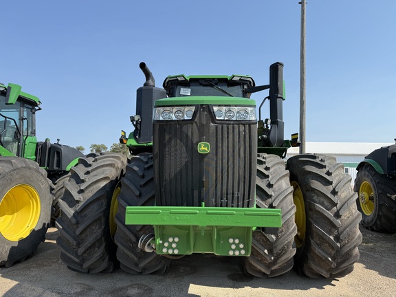 2024 John Deere 9R 390 Tractor 4WD