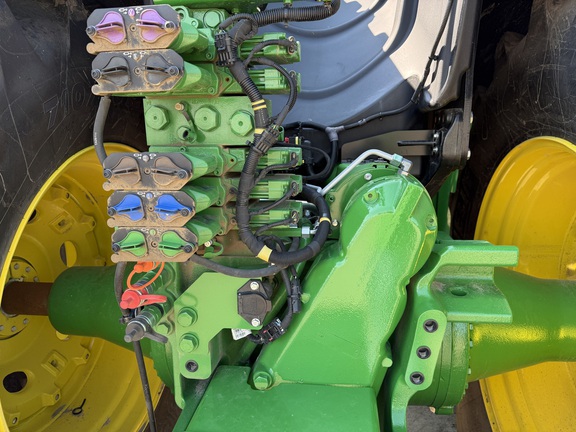 2024 John Deere 9R 390 Tractor 4WD