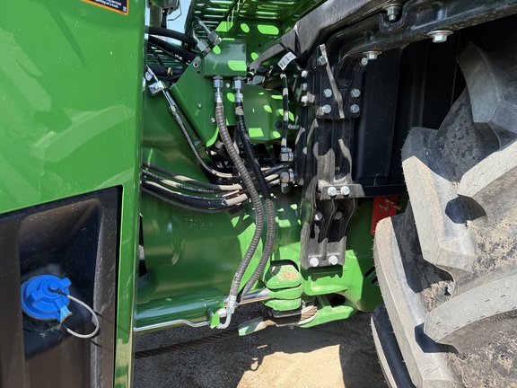 2024 John Deere 9R 390 Tractor 4WD