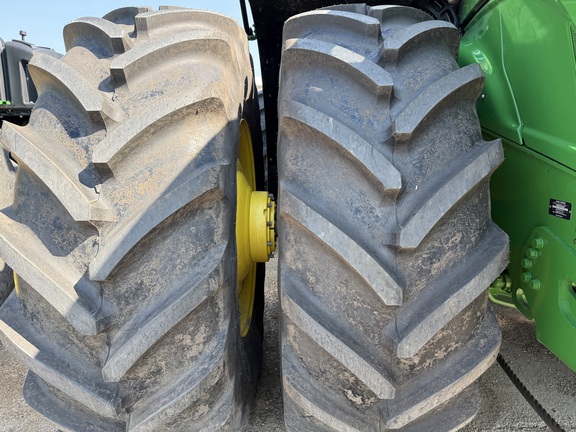 2024 John Deere 9R 390 Tractor 4WD