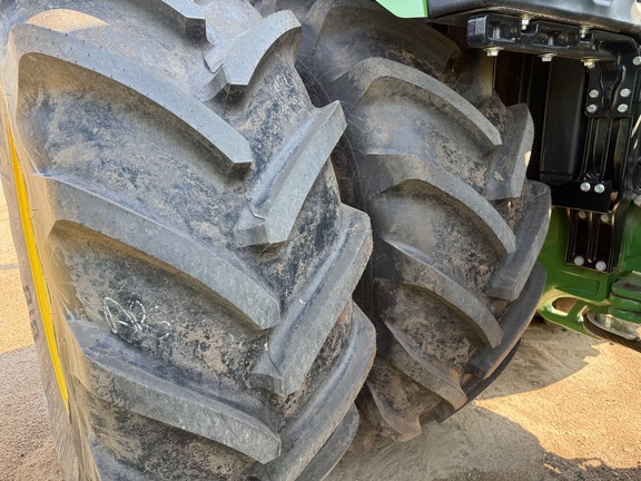 2024 John Deere 9R 390 Tractor 4WD