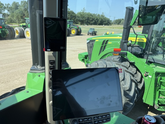 2024 John Deere 9R 390 Tractor 4WD