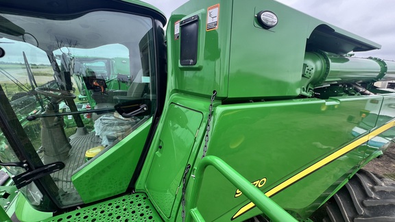 2024 John Deere S770 Combine