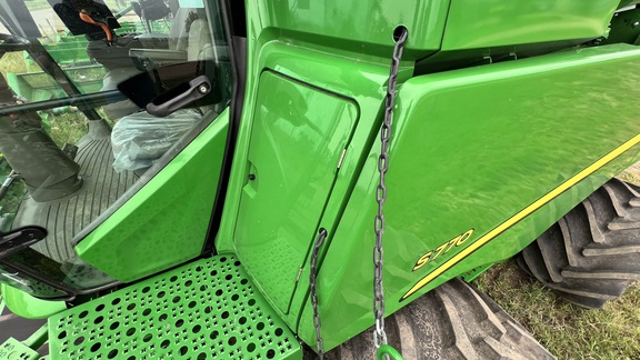 2024 John Deere S770 Combine