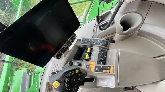 2024 John Deere S770 Combine