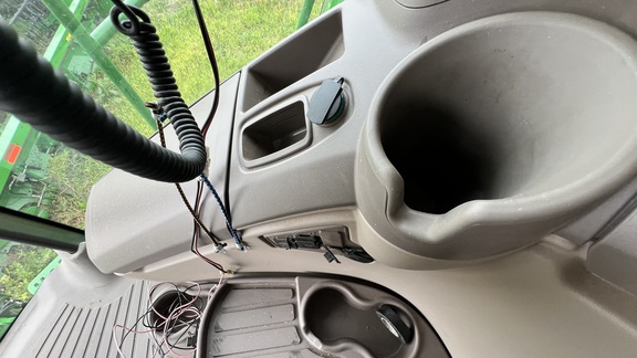 2024 John Deere S770 Combine