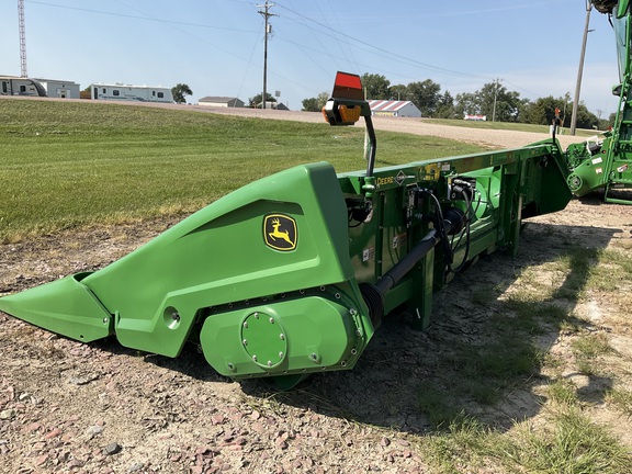 2024 John Deere C8R Header Corn Head