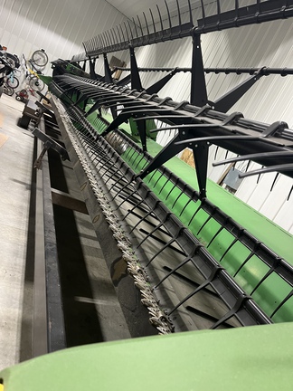 2013 John Deere 640FD Header Combine