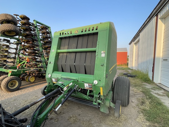 2022 John Deere 560M Baler/Round