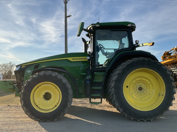 2023 John Deere 8R 340 Tractor