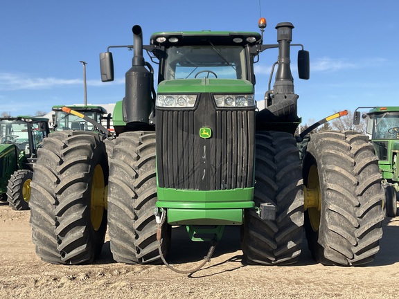 2017 John Deere 9520R Tractor 4WD