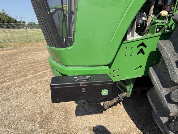 2017 John Deere 9520R Tractor 4WD