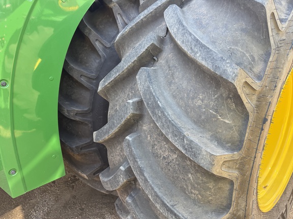 2017 John Deere 9520R Tractor 4WD