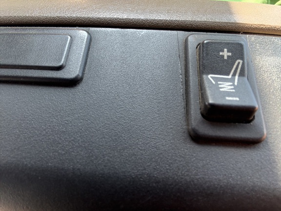 2017 John Deere 9520R Tractor 4WD