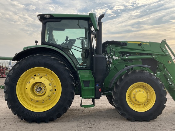 2024 John Deere 6R 215 Tractor