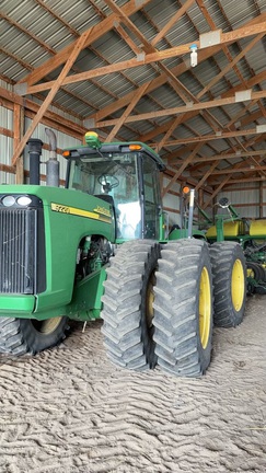 2006 John Deere 9220 Tractor 4WD