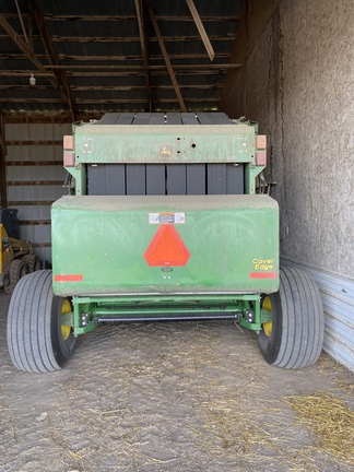 2017 John Deere 569 Baler/Round