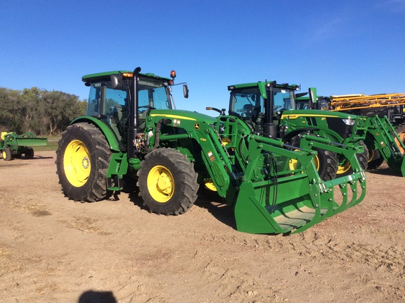 2023 John Deere H310 Loader