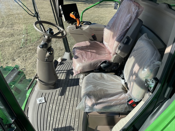 2022 John Deere S760 Combine