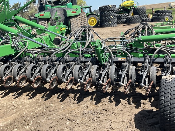 2019 John Deere 1890 Air Seeder