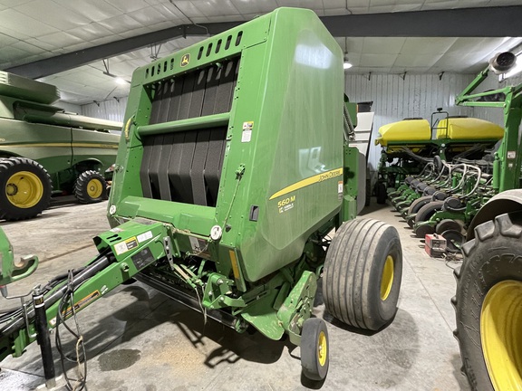 2021 John Deere 560M Baler/Round