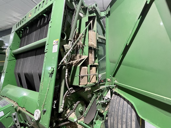 2021 John Deere 560M Baler/Round