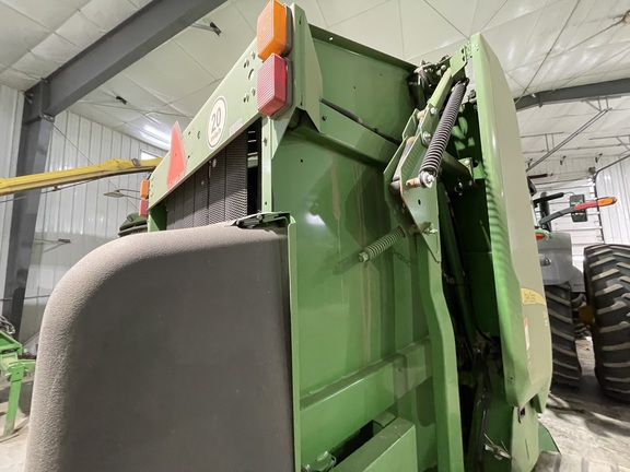 2021 John Deere 560M Baler/Round