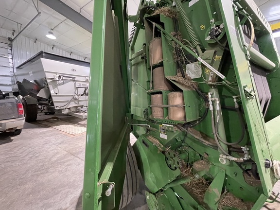 2021 John Deere 560M Baler/Round