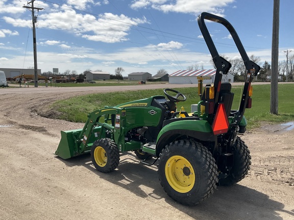 2023 John Deere 2025R Tractor Compact