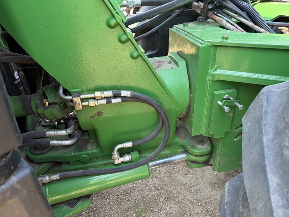 2011 John Deere 9530 Tractor 4WD