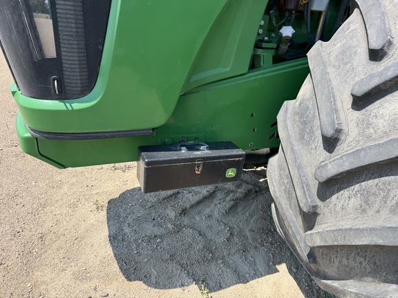 2011 John Deere 9530 Tractor 4WD