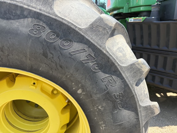 2011 John Deere 9530 Tractor 4WD