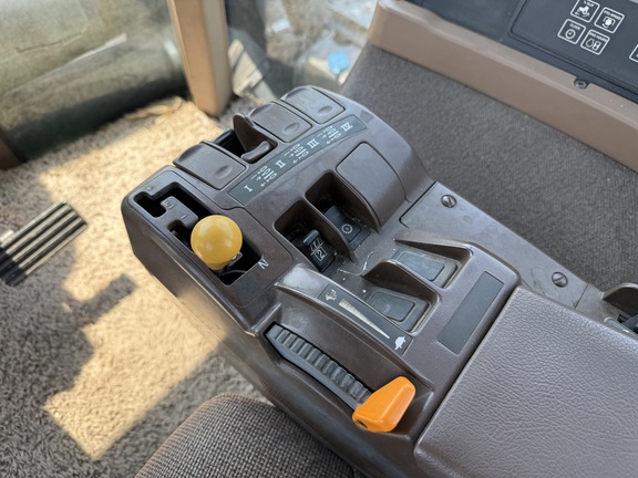 2011 John Deere 9530 Tractor 4WD