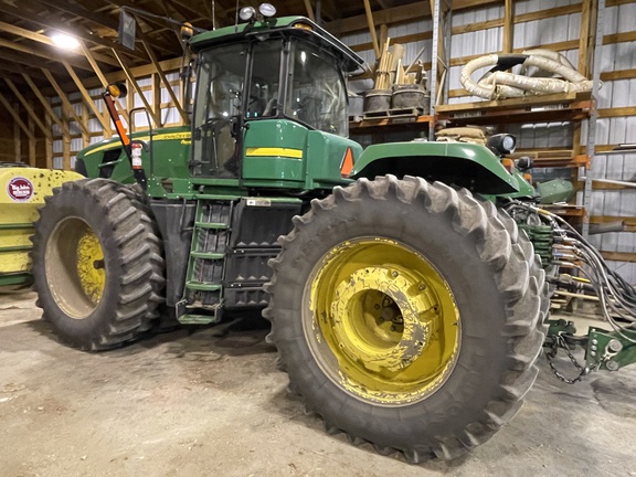 2011 John Deere 9230 Tractor 4WD