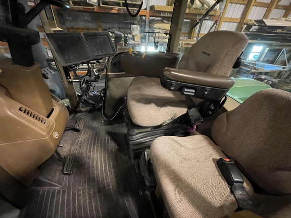 2011 John Deere 9230 Tractor 4WD