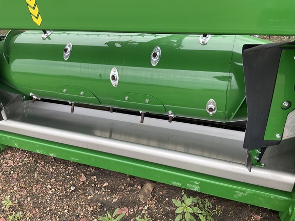 2025 John Deere HDF 35 Header Combine