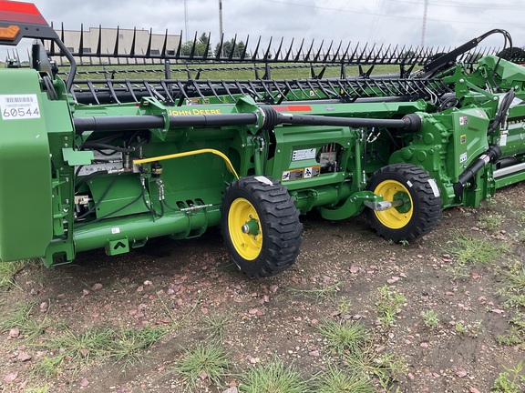 2025 John Deere HDF 35 Header Combine