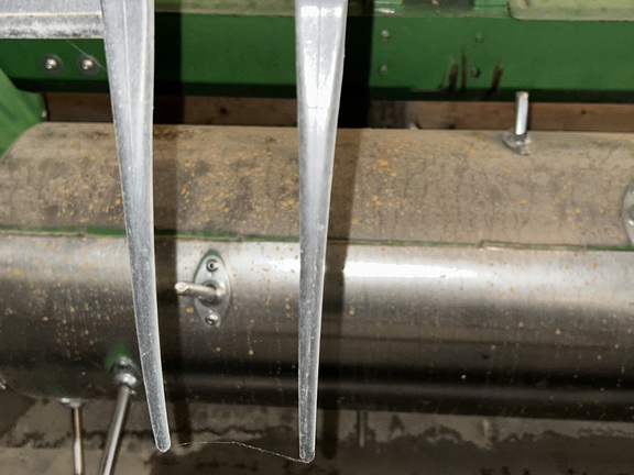 2013 John Deere 640FD Header Combine