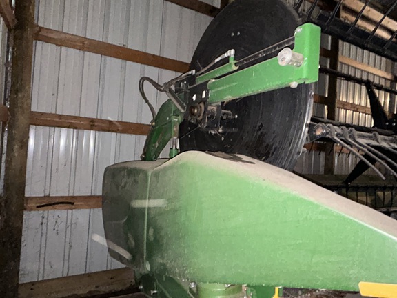 2013 John Deere 640FD Header Combine