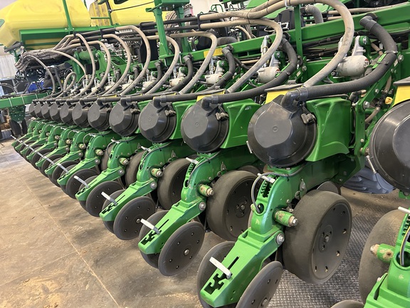 2017 John Deere DB60 Planter