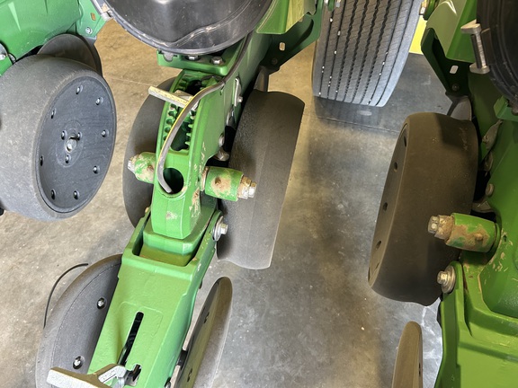 2017 John Deere DB60 Planter