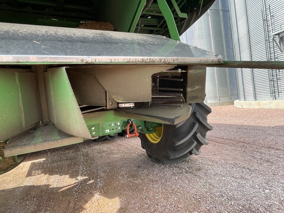 2022 John Deere S780 Combine