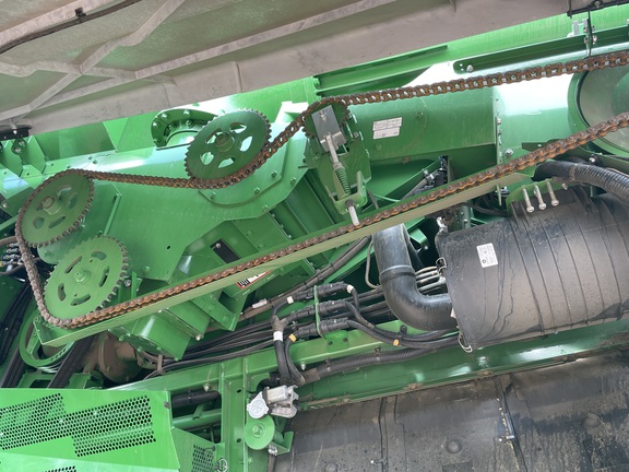 2022 John Deere S780 Combine
