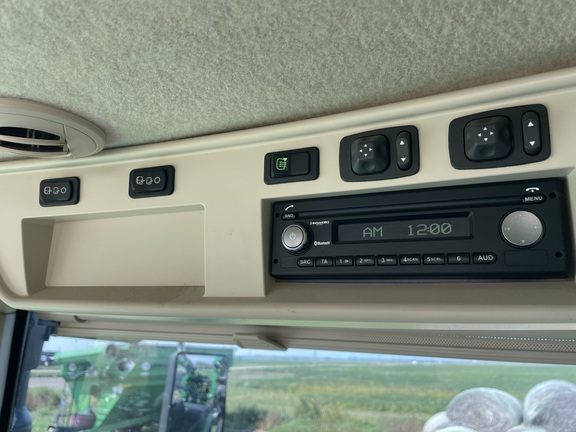 2019 John Deere 9470R Tractor 4WD