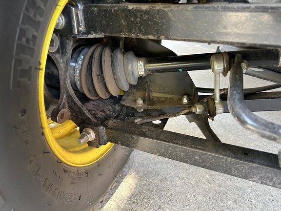 2021 John Deere XUV 835M ATV