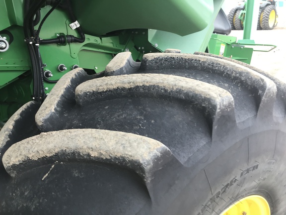 2022 John Deere X9 1100 Combine