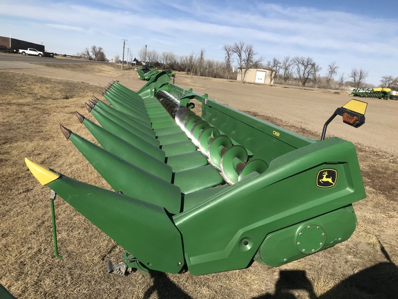 2022 John Deere C16R Header Corn Head